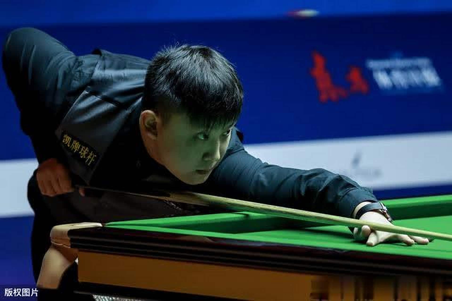 赛的一个特 赛的一个特